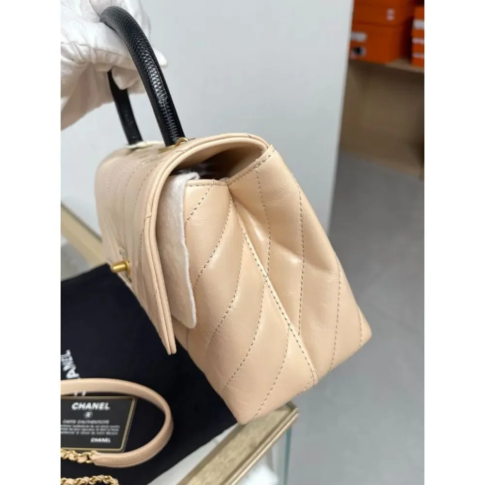 Chanel Women Pre-Loved Bag Very Good Condition